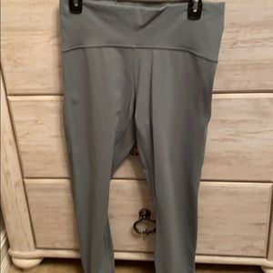 Lululemon crop leggings